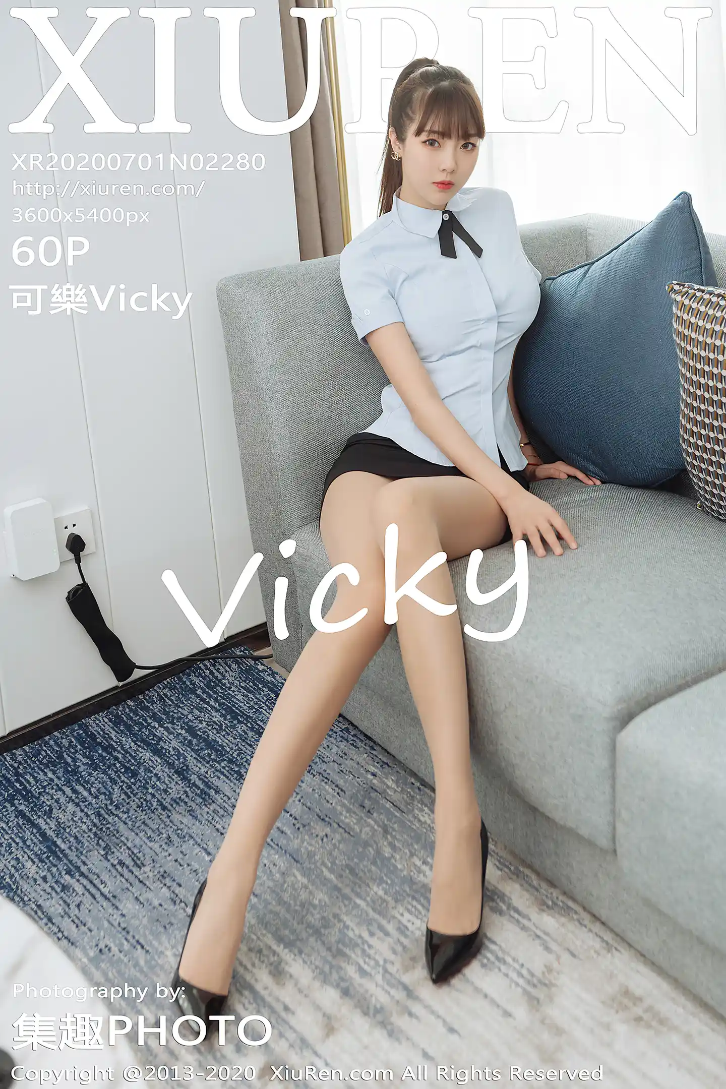 [XiuRen秀人网]No.2280_嫩模可乐Vicky私房黑短裙制服下无内肉丝裤袜秀美腿诱惑写真60P-秀人网 - XiuRen.Pro